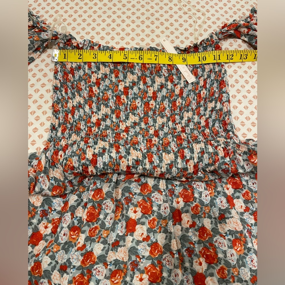 Lauras boutique- Alyssa floral dress - Picture 7 of 12